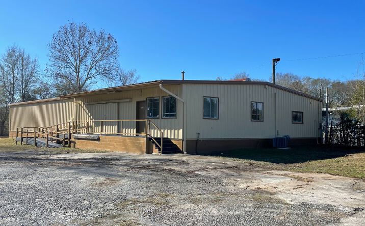 Pictures of Office property located at 515 Myrtle St, Warner Robins, GA 31093 for sales - image #1