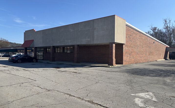 Pictures of Mixed Use, Retail, Special Purpose property located at 315 3rd St NW, Attalla, AL, Attalla, AL 35954 for sales - image #1