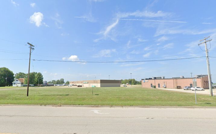 Pictures of Land property located at E 1500 North Rd, Taylorville, IL 62568 for sales - image #1