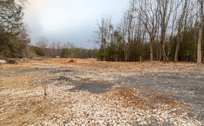 Pictures of Land property located at 1625 Ashton Rd, Ashton-Sandy Spring, MD 20861 for sales - image #1