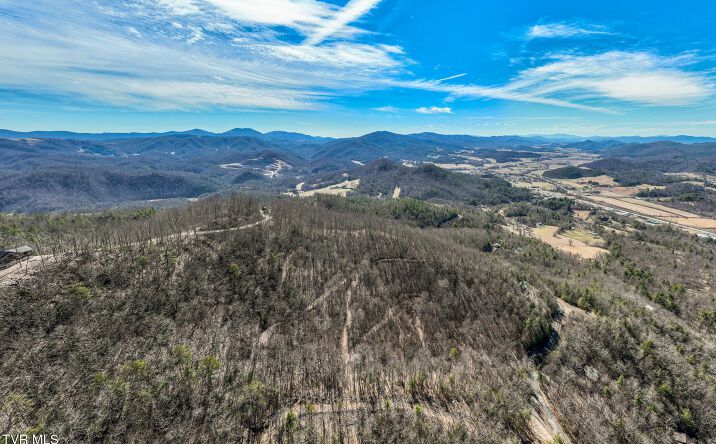 Pictures of Land property located at Lot 6, 7,8 Iroquois Rd, Mountain City, TN 37683 for sales - image #1