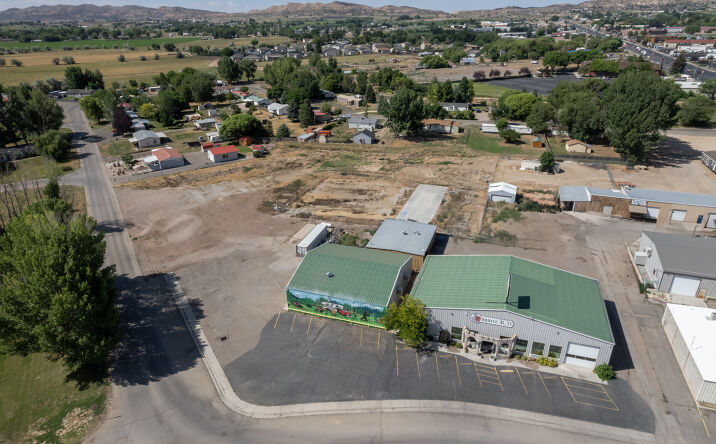 Pictures of Retail property located at 1285 West 600 South, Vernal, UT 84078 for sales - image #1