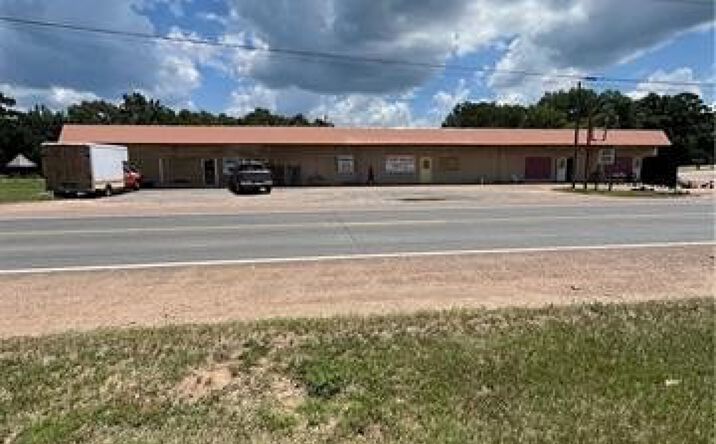 Pictures of Special Purpose property located at 3065 Hwy 71 Highway, Campti, LA 71411 for sales - image #1