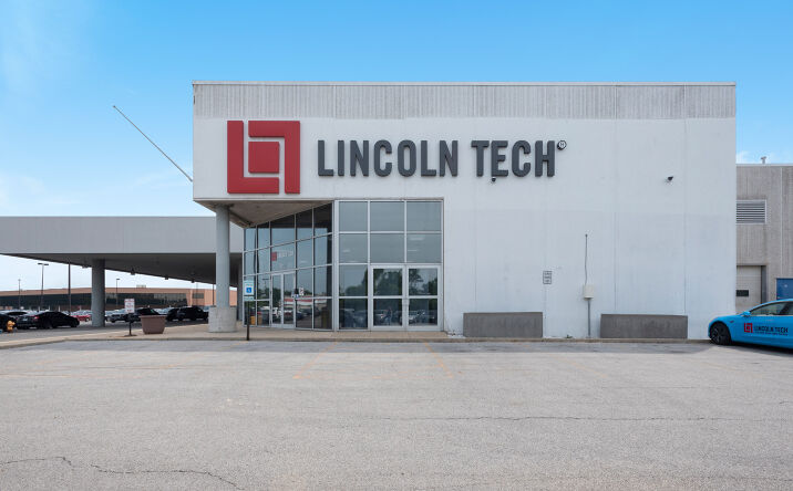 Pictures of Industrial, Retail property located at 8317 W North Ave, Melrose Park, IL 60160 for sales - image #1
