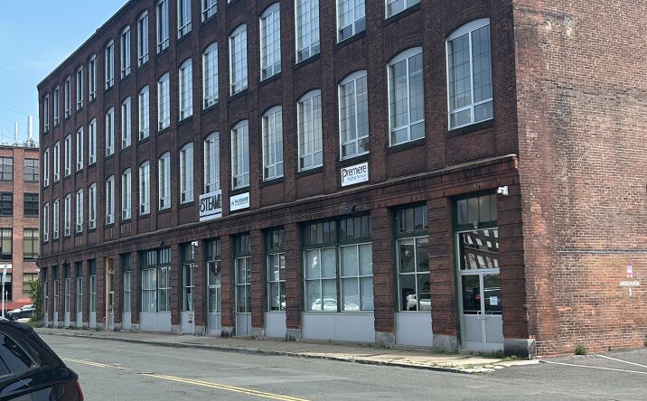Pictures of Office property located at 208 Race St, Holyoke, MA 01040 for sales - image #1