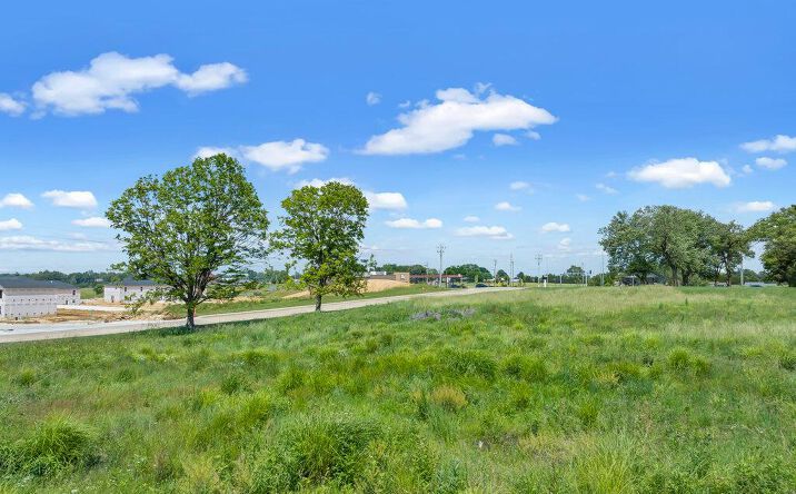 Pictures of Land property located at 1007 State Hwy 47, Warrenton, MO 63383 for sales - image #1