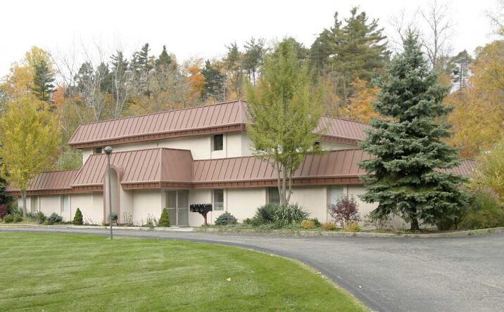 Pictures of Office property located at 4336 Brecksville Rd, Richfield, OH 44286 for sales - image #1