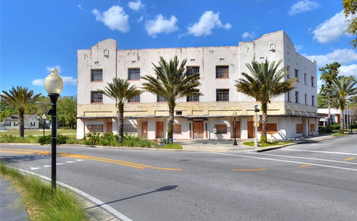 Pictures of Special Purpose property located at 206 PILAKLAKAHA AVENUE, AUBURNDALE, FL 33823 for sales - image #1