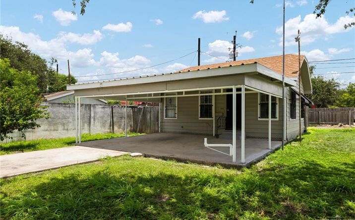 Pictures of Land property located at 1400 N Dunlap Avenue, Mission, TX 78572 for sales - image #1