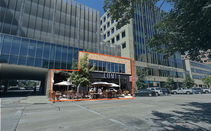 Pictures of Retail property located at 255 1st Ave SW, Rochester, MN 55902 for sales - image #1