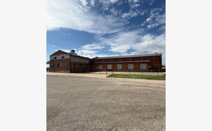 Pictures of Industrial property located at 512 NE 2nd Ave, Amarillo, TX 79107 for sales - image #1