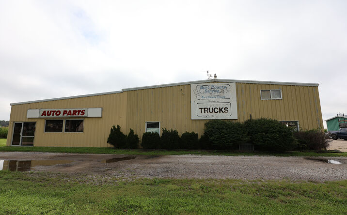 Pictures of Industrial, Retail property located at 1021 S. 13th Street, Tekamah, NE 68061 for sales - image #1