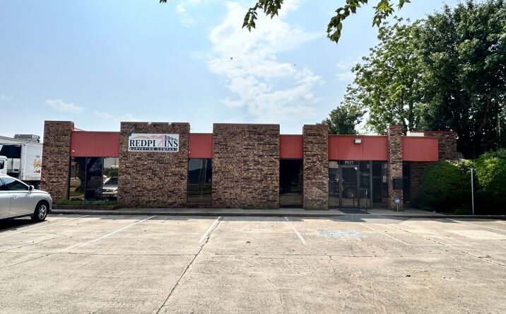 Pictures of Office property located at 1917 S Harvard Ave, Oklahoma City, OK 73128 for sales - image #1