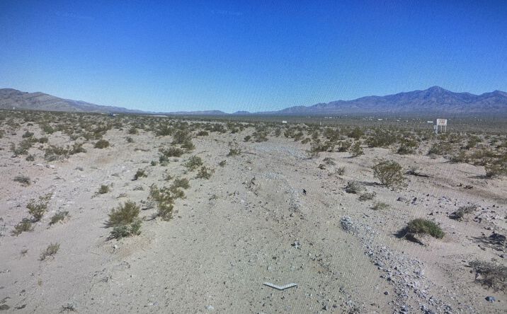 Pictures of Land property located at SWC of W Austin St and N Bender St, Pahrump, NV 89048 for sales - image #1