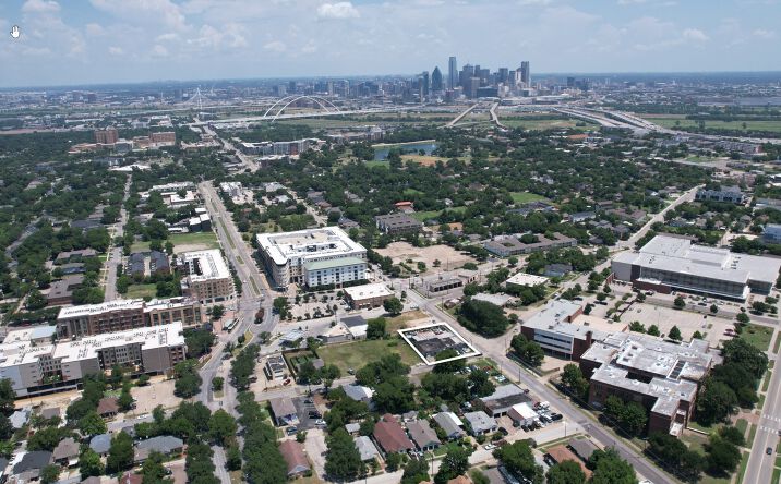 Pictures of Retail, Land property located at 105 W 8th  St, Dallas, TX 75208 for sales - image #1