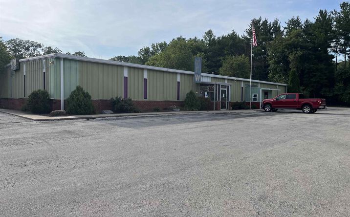 image of property at 903 VFW DR Jacksonville IL 62650-3089