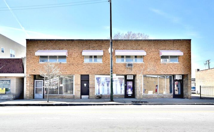 Pictures of Retail property located at 11114 S KEDZIE Avenue, Chicago, IL 60655 for sales - image #1