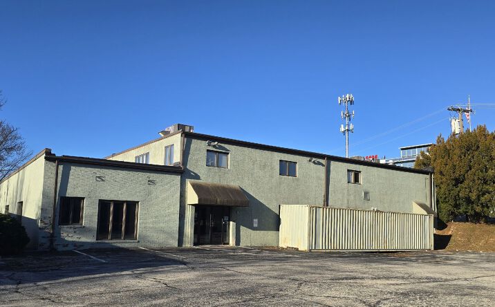 Pictures of Industrial property located at 2 Union Hill Road #2, Conshohocken, PA 19428 for sales - image #1