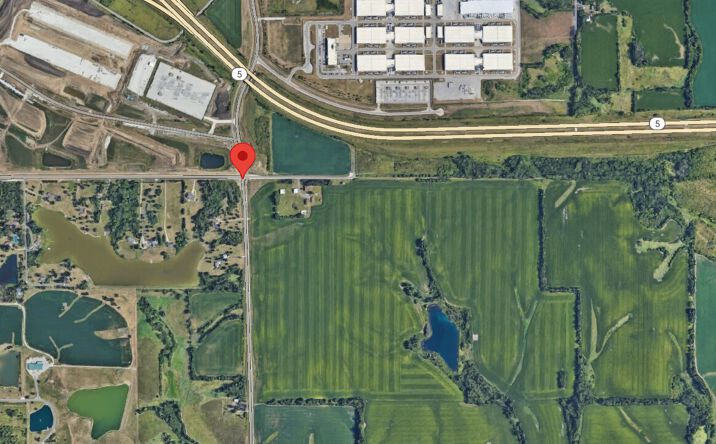 Pictures of Land property located at 50th St and County Line Road, Norwalk, IA 50211 for sales - image #1