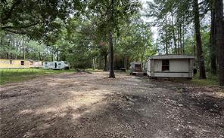 Pictures of Land property located at 26107 E Birch St, Lacombe, LA 70445 for sales - image #1