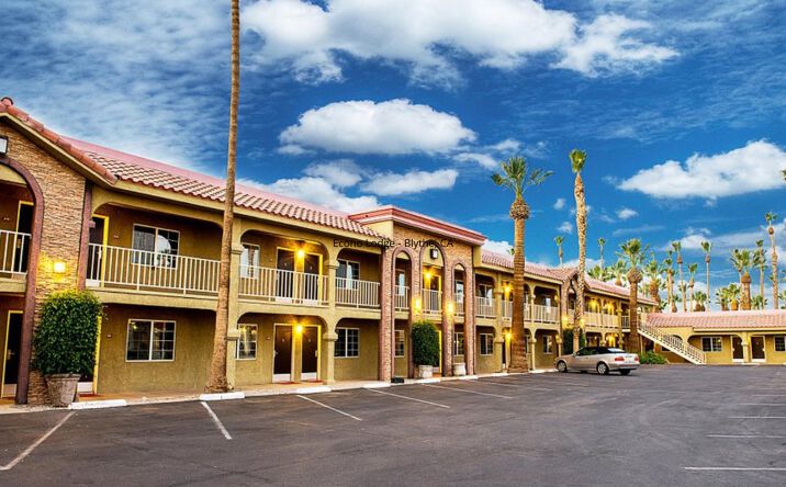 Pictures of Hospitality property located at 903 W Hobsonway, Blythe, CA 92225 for sales - image #1