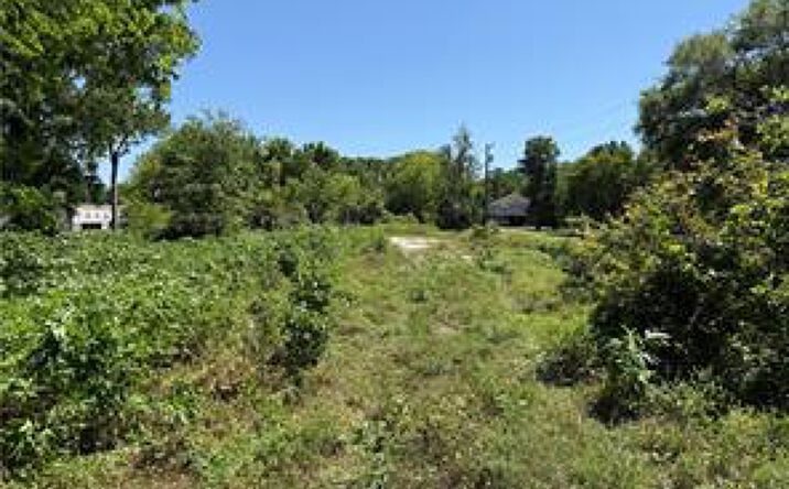 Pictures of Land property located at 965 Jean Lafitte Blvd, Jean Lafitte, LA 70067 for sales - image #1