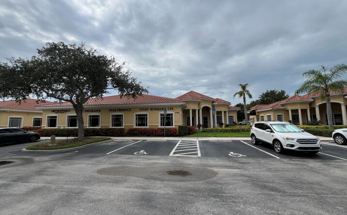 Pictures of Office property located at 3380 Woods Edge Cir, Bonita Springs, FL 34134 for sales - image #1