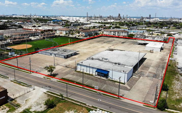 Pictures of Industrial property located at 2510 Lipan St, Corpus Christi, TX 78408 for sales - image #1