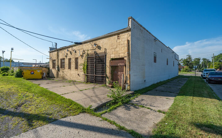 Pictures of Retail, Office property located at 11444 Whittier St, Detroit, MI 48224 for sales - image #1