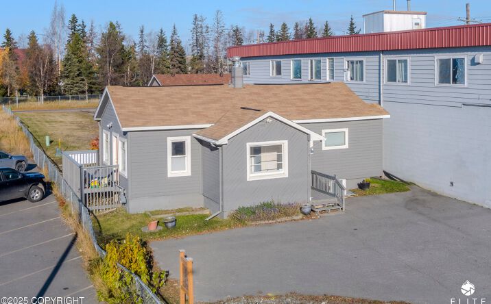 Pictures of Retail property located at 411 W Northern Lights Blvd, Anchorage, AK 99503 for sales - image #1