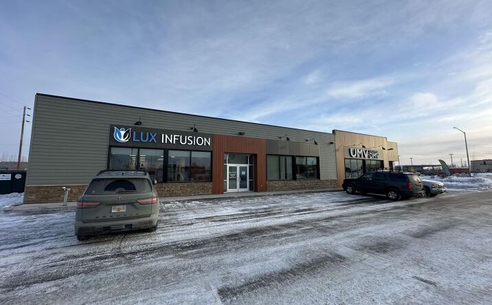 Pictures of Retail property located at 282 Bentley Trust Rd, Fairbanks, AK 99701 for sales - image #1