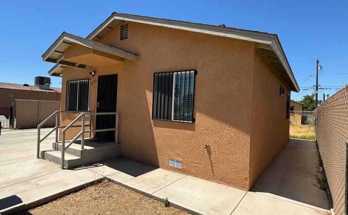 Pictures of Multifamily property located at 605 Ellington Street, Delano, CA 93215 for sales - image #1