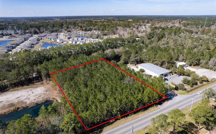 Pictures of Land property located at 000 Us Highway 17, Yulee, FL 32097 for sales - image #1