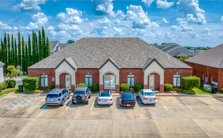 Pictures of Office property located at 8132 Old Federal Rd, Montgomery, AL 36117 for sales - image #1