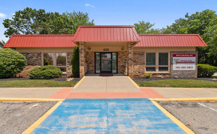 Pictures of Office property located at 804 S Berkley Rd, Kokomo, IN 46901 for sales - image #1