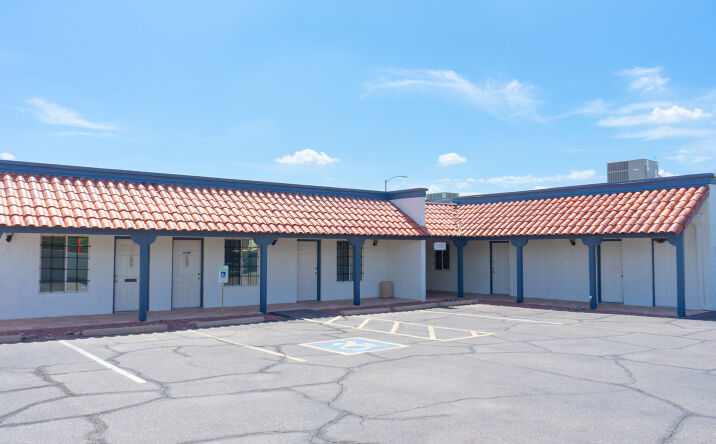 Pictures of Office property located at 3030 E Cactus Rd, Phoenix, AZ 85032 for sales - image #1