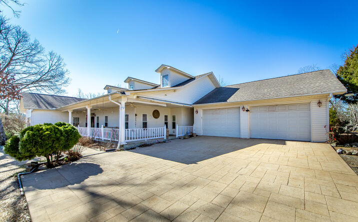 Pictures of Multifamily property located at 160 Fox Tail Ln, Hot Springs, AR 71901 for sales - image #1