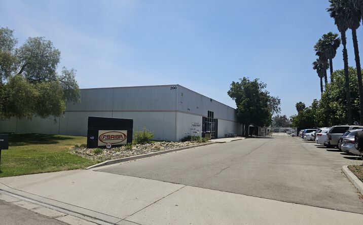 Pictures of Industrial property located at 200 S Hallock Dr, Santa Paula, CA 93060 for sales - image #1