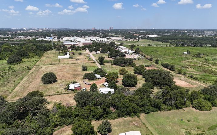 Pictures of Land property located at 500 N Mayhill Rd, Denton, TX 76208 for sales - image #1