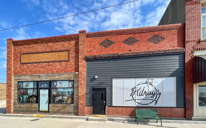 Pictures of Retail property located at 1119 Thomas St, Redfield, IA 50233 for sales - image #1