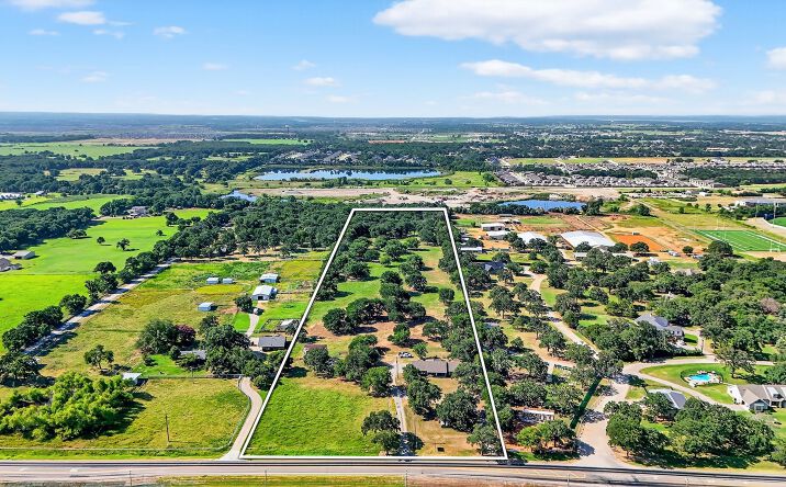 Pictures of Land property located at 616 Spring Hill Road, Aubrey, TX 76227 for sales - image #1