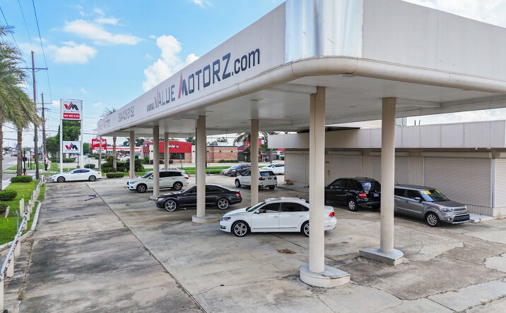Pictures of Retail property located at 2040 Williams Blvd, Kenner, LA 70062 for sales - image #1