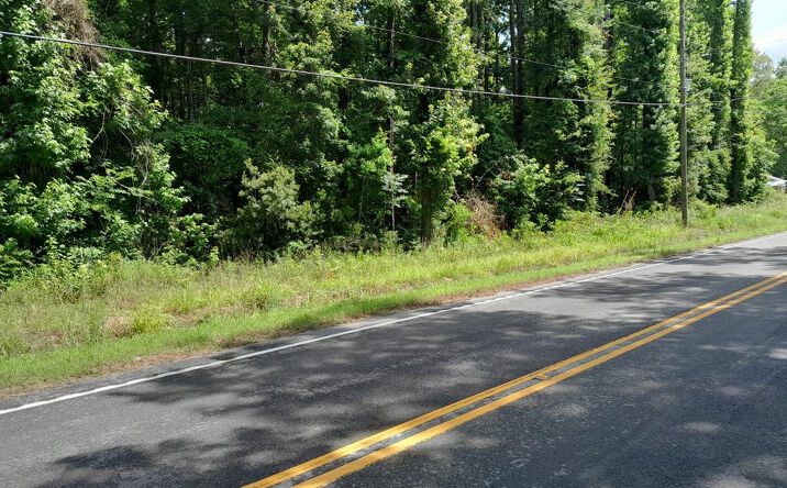 Pictures of Land, Retail, Multifamily property located at 1200 Blk N Edgewater Road NW Tract B, Pineville, SC 29468 for sales - image #1