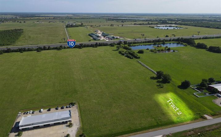 Pictures of Land property located at 0 E Miller Avenue, Iowa, LA 70647 for sales - image #1