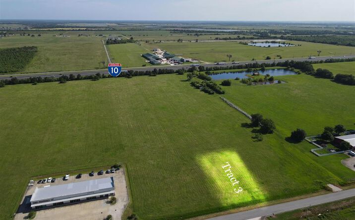 Pictures of Land property located at 0 E Miller Avenue, Iowa, LA 70647 for sales - image #1