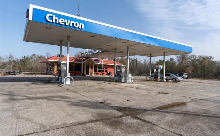 Pictures of Business for Sale property located at 504 3rd Avenue, Fenton, LA 70640 for sales - image #1