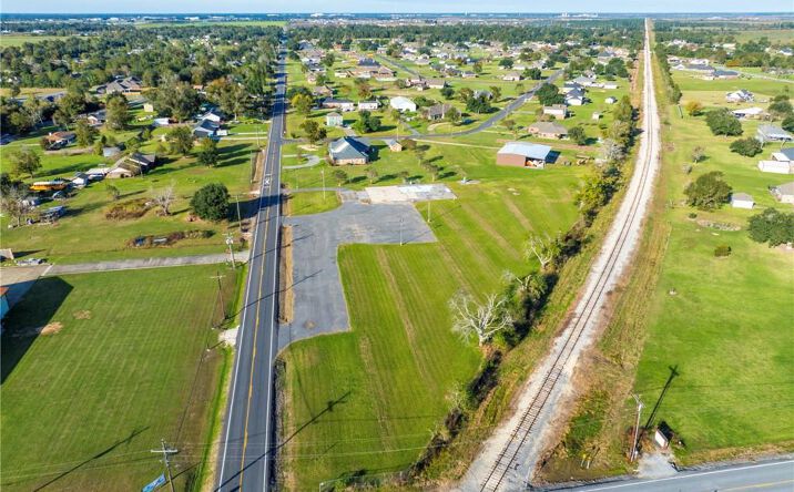 Pictures of Land property located at 6737 Corbina Road, Lake Charles, LA 70607 for sales - image #1