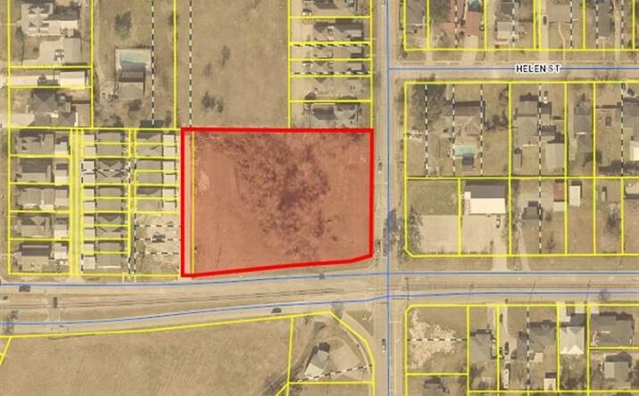 Pictures of Land, Multifamily property located at 1900 Lake Street, Lake Charles, LA 70601 for sales - image #1