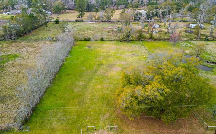 Pictures of Land property located at 3737 Evelyn Street, Sulphur, LA 70663 for sales - image #1