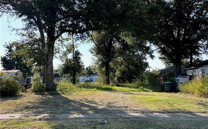 Pictures of Land property located at 3906 Swanee Street, Lake Charles, LA 70607 for sales - image #1